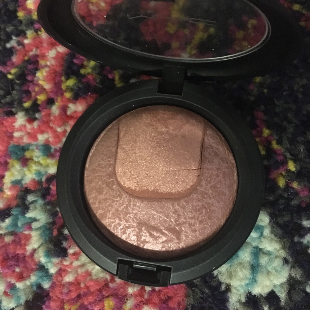 Mac Scene to Be Seen